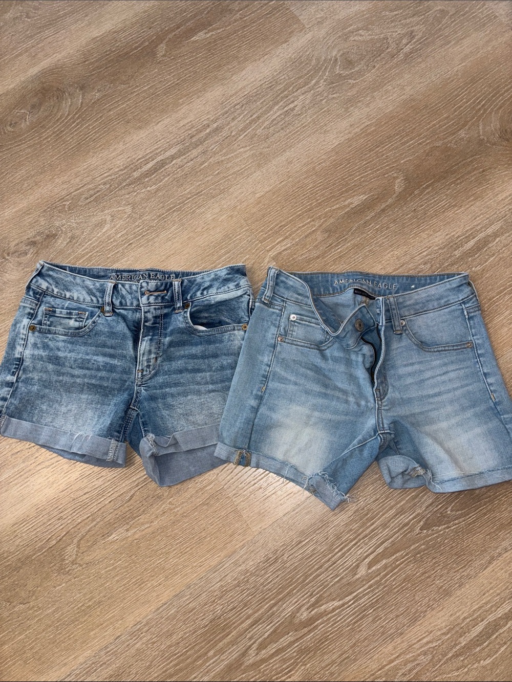 American eagle jean shorts size 6